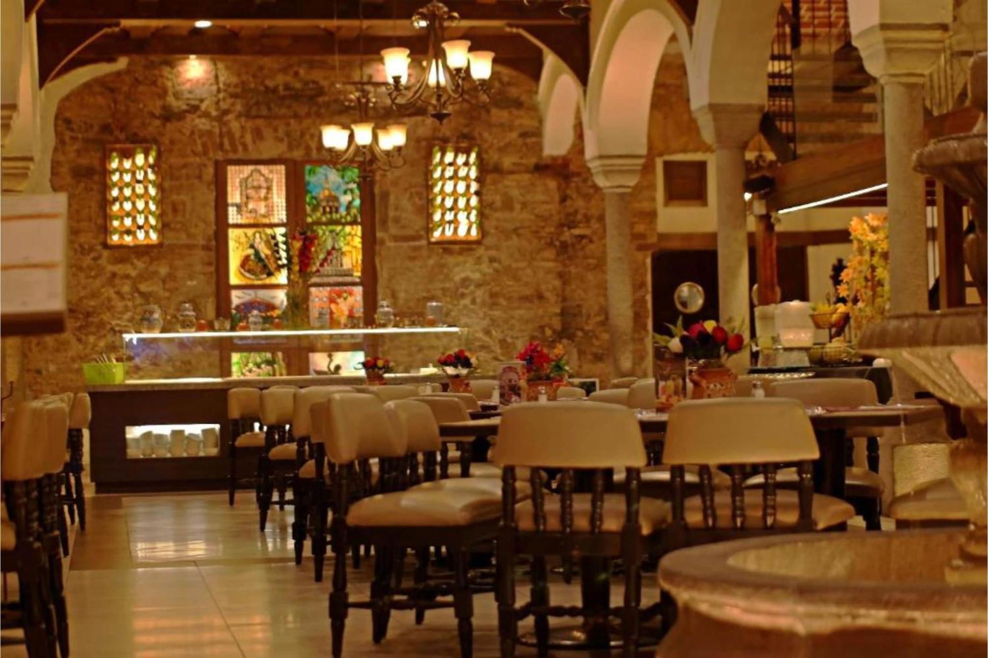 Collection O Hotel Del Portal, פואבלה מראה חיצוני תמונה